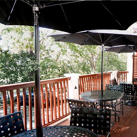 Longwood Inn Brookline Exterior foto