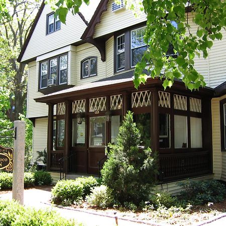 Longwood Inn Brookline Exterior foto